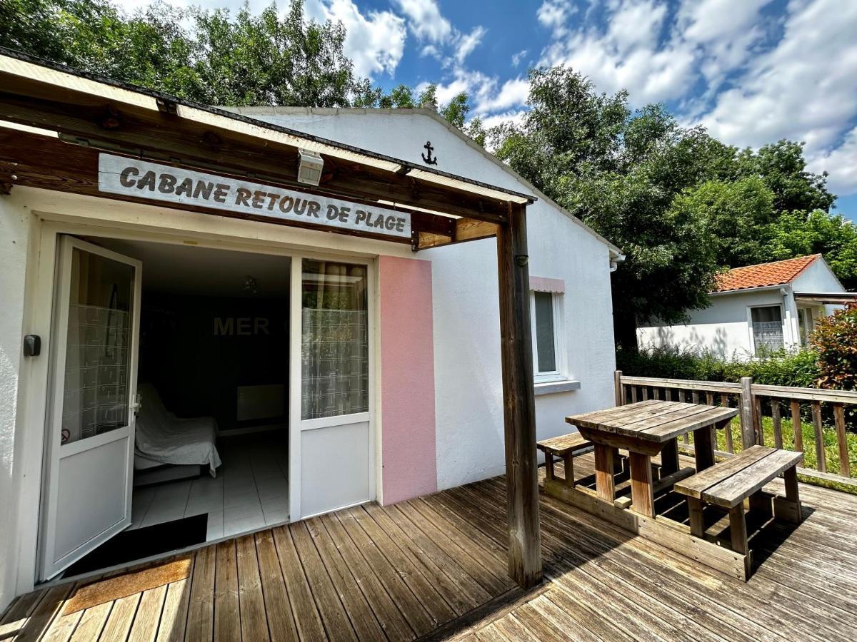 Les Cabanes Du Lac Vandre ภายนอก รูปภาพ