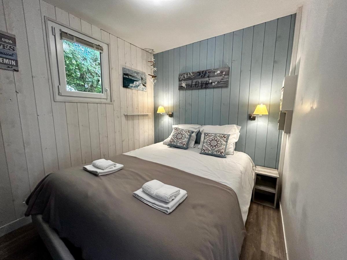 Les Cabanes Du Lac Vandre ภายนอก รูปภาพ